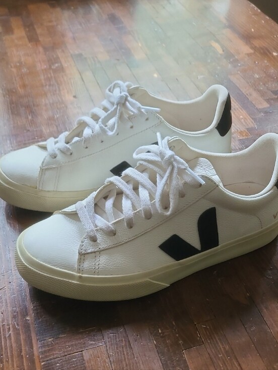Veja Shoes - Veja Campo Low-Top Sneaker in White with Black V
